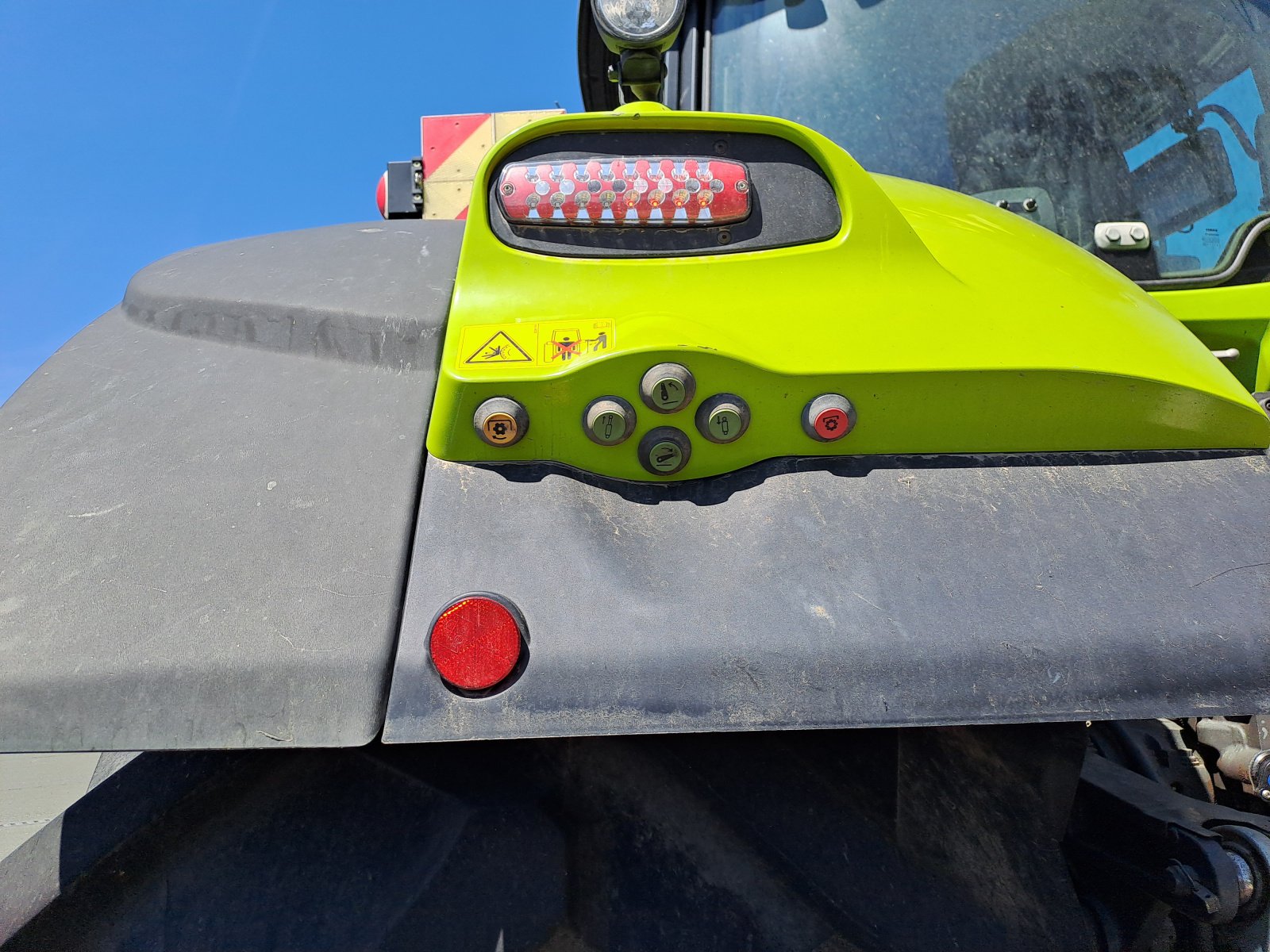 Traktor a típus CLAAS Axion 960, Gebrauchtmaschine ekkor: Naklo (Kép 9)