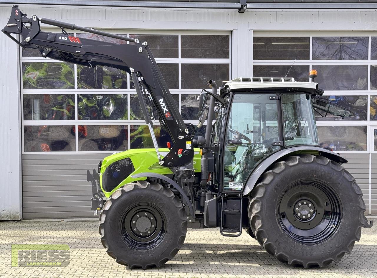 Traktor van het type CLAAS AXOS 240 Advanced Black A110, Neumaschine in Homberg (Ohm) - Maulbach (Foto 10)