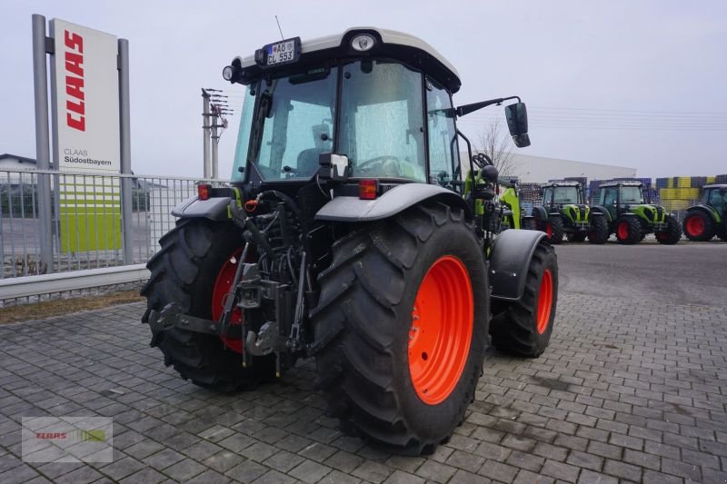 Traktor des Typs CLAAS AXOS 240 ADVANCED, Vorführmaschine in Obersöchering (Bild 4)