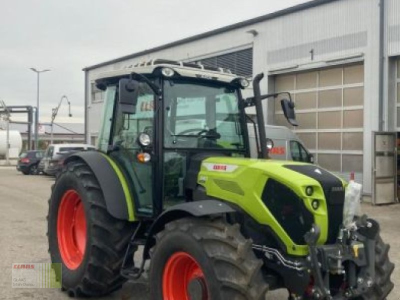 Traktor des Typs CLAAS AXOS 240 ADVANCED, Neumaschine in Weiltingen (Bild 1)