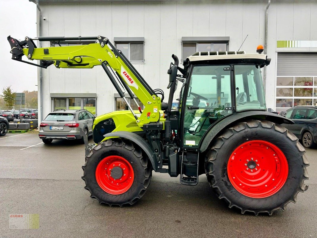 Traktor типа CLAAS AXOS 240, Frontlader FL 60 E nur 42 h !, Gebrauchtmaschine в Molbergen (Фотография 7)