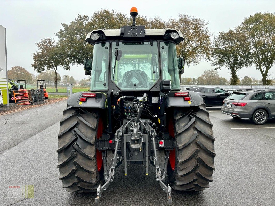 Traktor типа CLAAS AXOS 240, Frontlader FL 60 E nur 42 h !, Gebrauchtmaschine в Molbergen (Фотография 10)