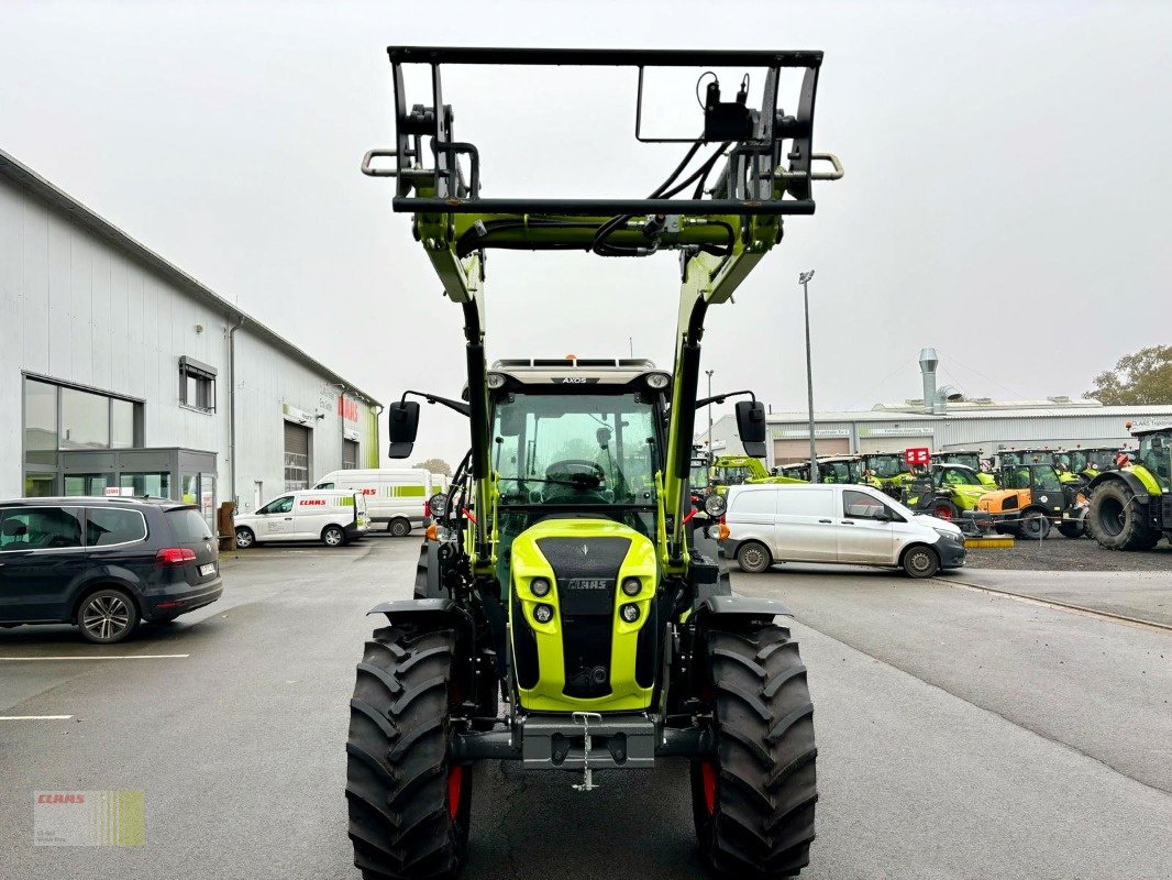 Traktor типа CLAAS AXOS 240, Frontlader FL 60 E nur 42 h !, Gebrauchtmaschine в Molbergen (Фотография 11)