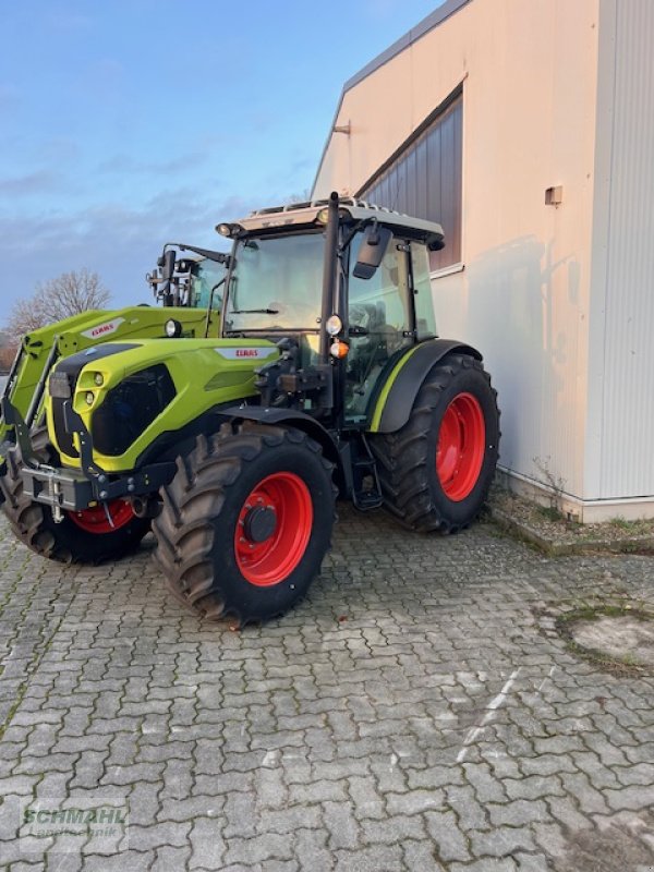 Traktor du type CLAAS AXOS 240, Neumaschine en Woltersdorf (Photo 3)