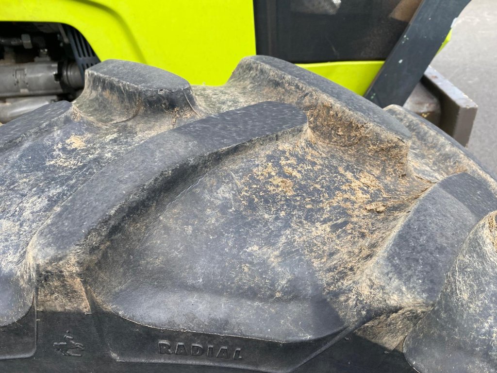 Traktor des Typs CLAAS AXOS 310 (  DESTOCKAGE ), Gebrauchtmaschine in YTRAC (Bild 7)