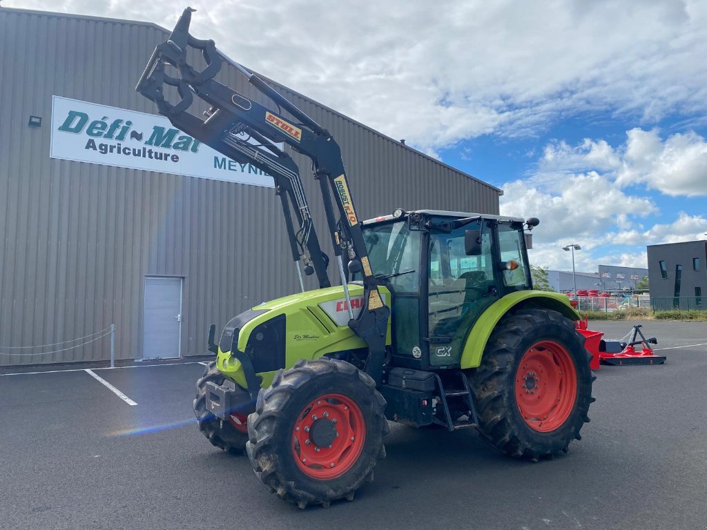 Traktor типа CLAAS AXOS 310, Gebrauchtmaschine в SAINT FLOUR (Фотография 1)