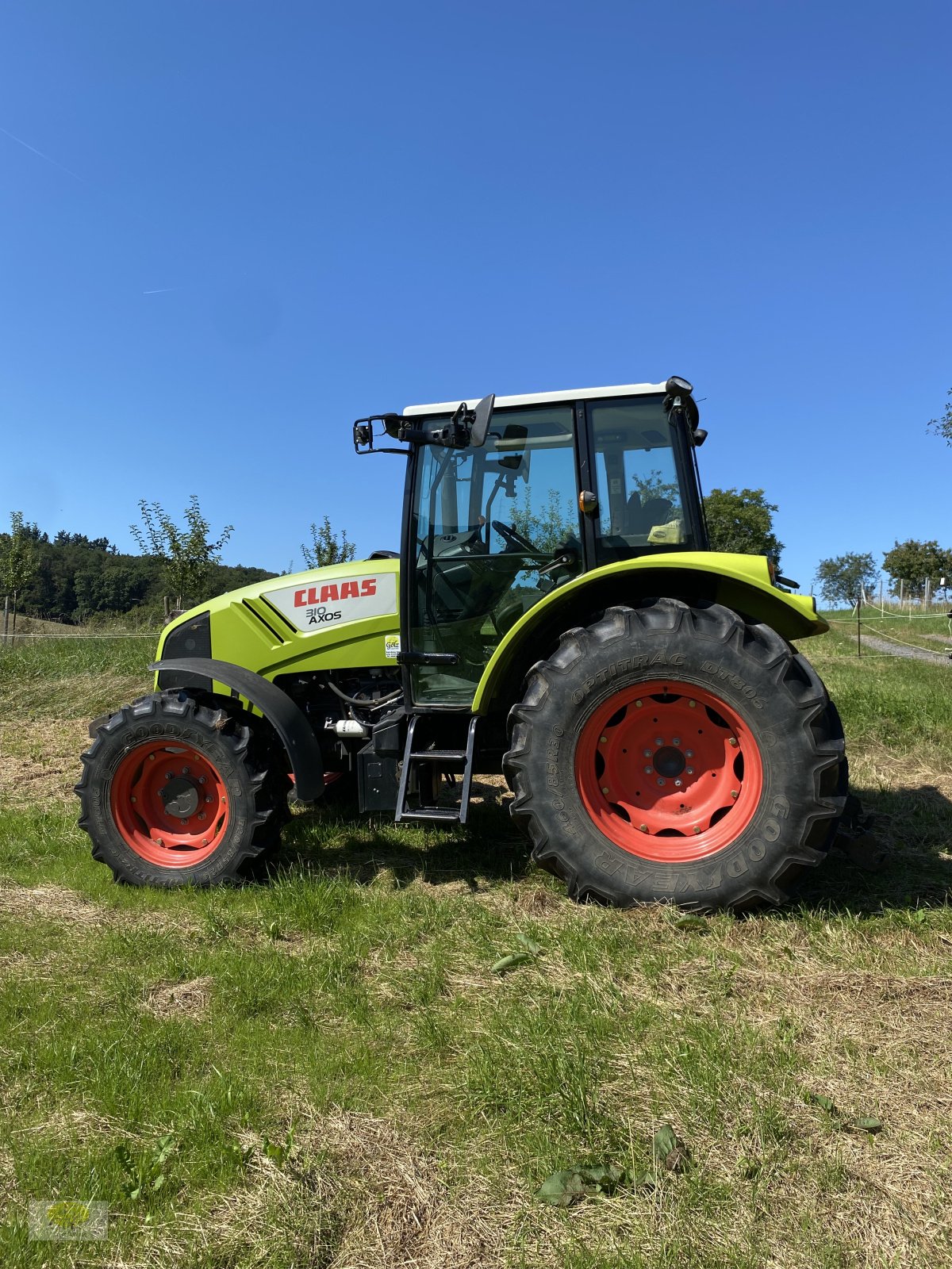 Traktor del tipo CLAAS Axos 310, Gebrauchtmaschine In Brombachtal (Immagine 1)