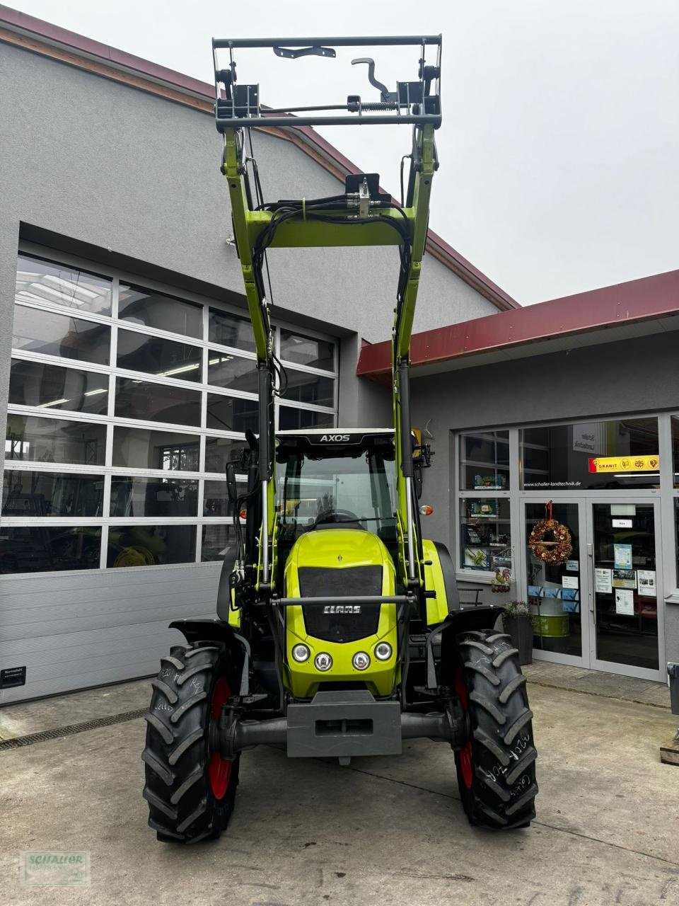 Traktor a típus CLAAS Axos 310CX mit Frontlader FL80c, in Kürze verfügbar, Gebrauchtmaschine ekkor: Geiselhöring (Kép 5)