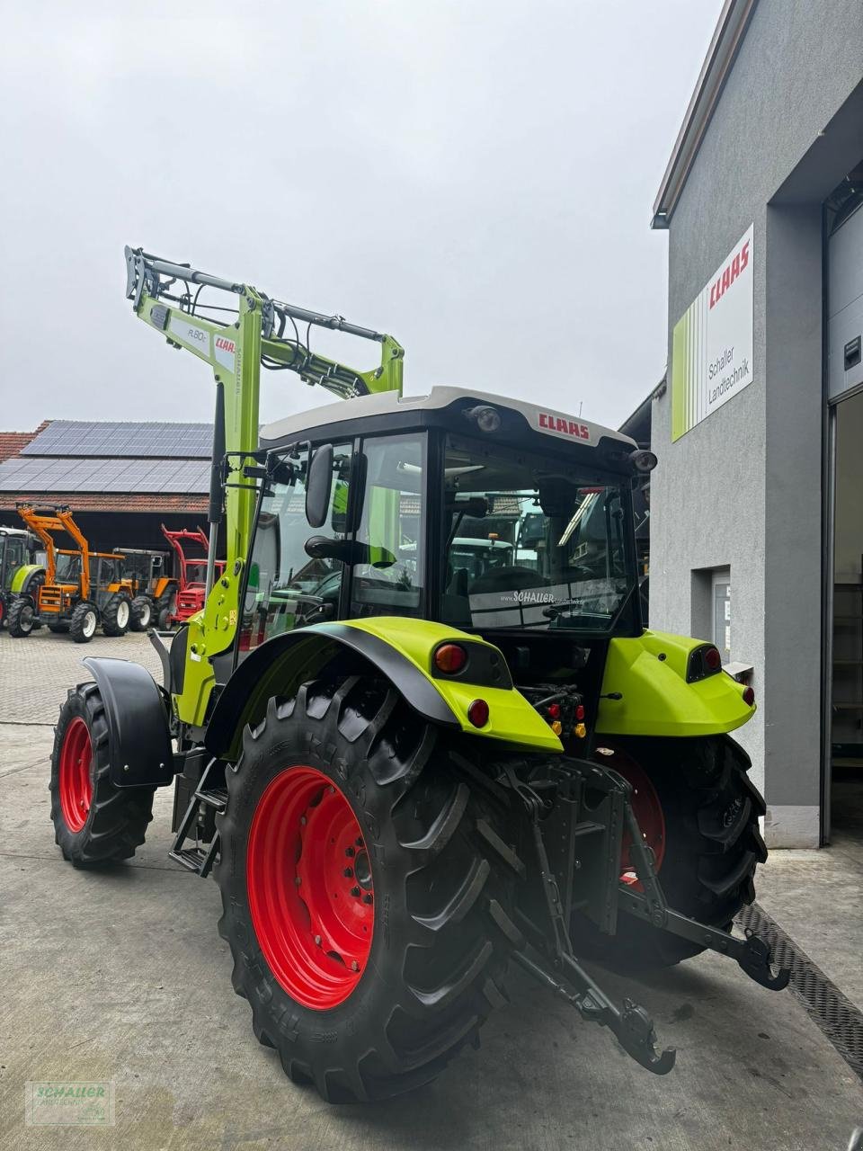 Traktor a típus CLAAS Axos 310CX mit Frontlader FL80c, in Kürze verfügbar, Gebrauchtmaschine ekkor: Geiselhöring (Kép 10)