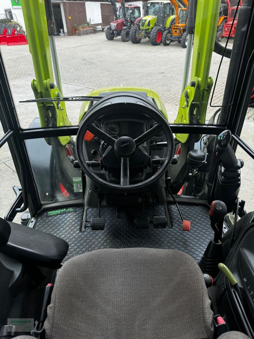 Traktor a típus CLAAS Axos 310CX mit Frontlader FL80c, in Kürze verfügbar, Gebrauchtmaschine ekkor: Geiselhöring (Kép 14)