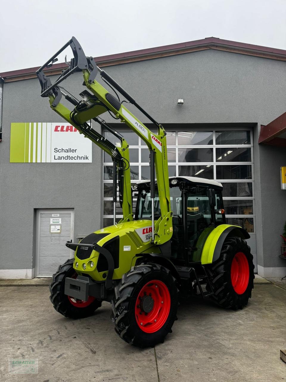 Traktor a típus CLAAS Axos 310CX mit Frontlader FL80c, in Kürze verfügbar, Gebrauchtmaschine ekkor: Geiselhöring (Kép 15)