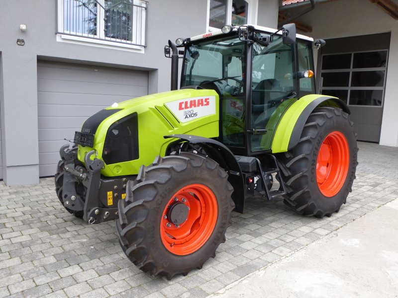 Traktor del tipo CLAAS Axos 320 C, Gebrauchtmaschine en Petersdorf