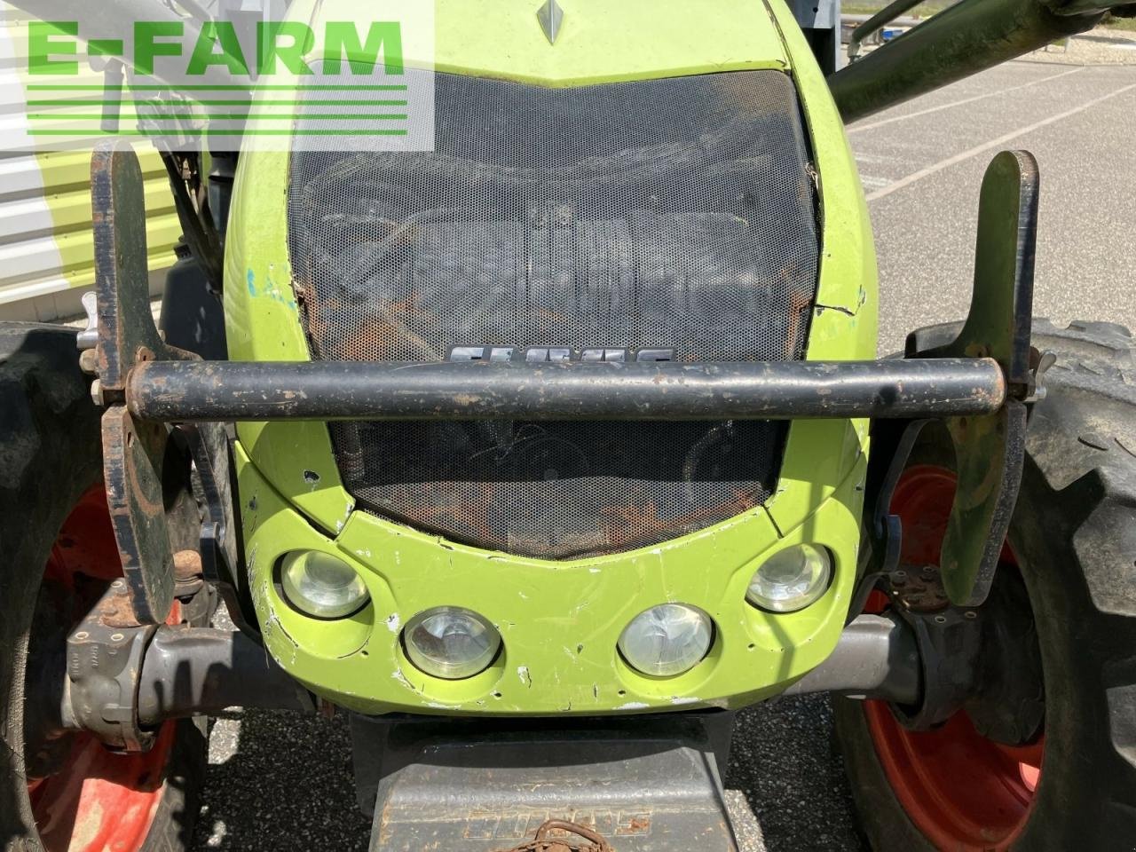 Traktor typu CLAAS axos 330 cx + quicke q40 CX, Gebrauchtmaschine v AILLAS (33 - GIRONDE) (Obrázek 10)