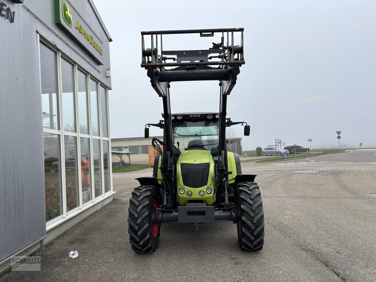 Traktor типа CLAAS Axos 330 CX, Gebrauchtmaschine в Herbrechtingen (Фотография 3)