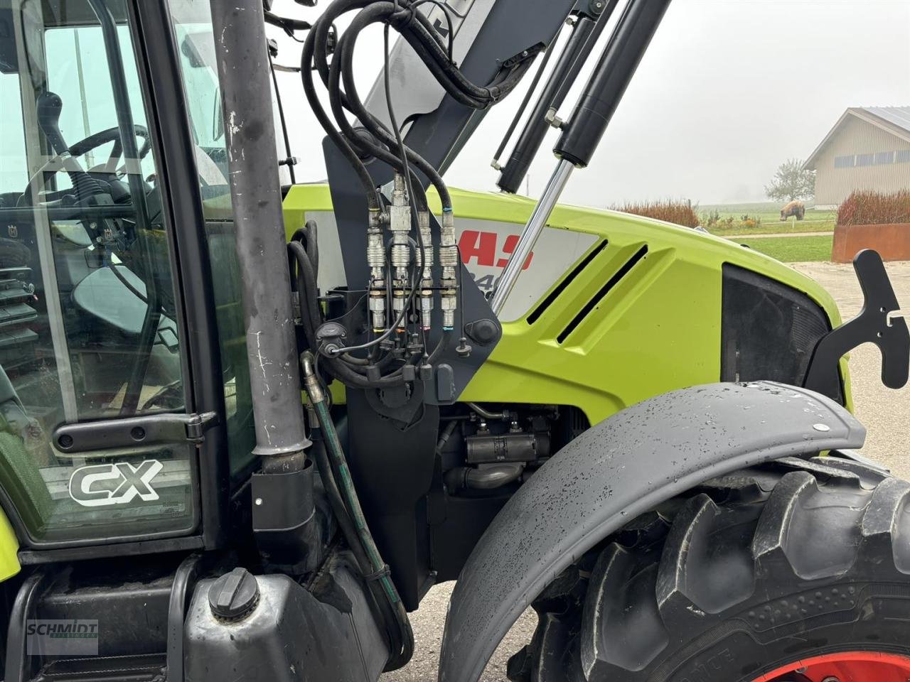 Traktor типа CLAAS Axos 330 CX, Gebrauchtmaschine в Herbrechtingen (Фотография 4)