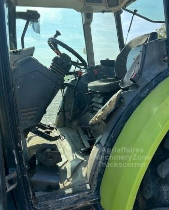 Traktor typu CLAAS AXOS 330, Gebrauchtmaschine w HABSHEIM (Zdjęcie 4)