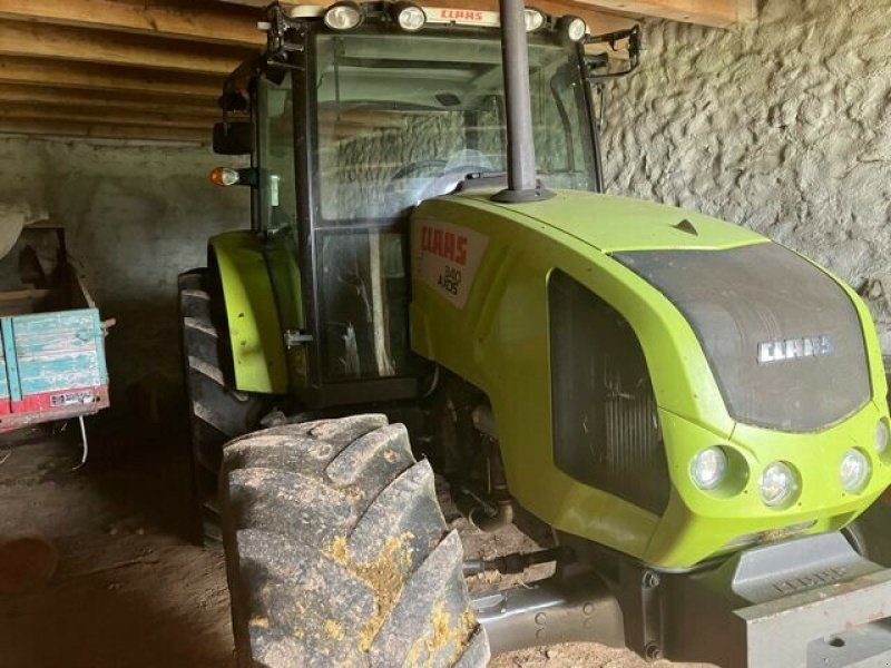 Traktor a típus CLAAS AXOS 340 CX ACTIV, Gebrauchtmaschine ekkor: Feurs (Kép 2)