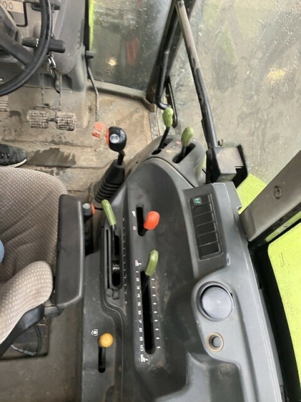 Traktor tip CLAAS AXOS 340 CX ACTIV, Gebrauchtmaschine in Feurs (Poză 6)