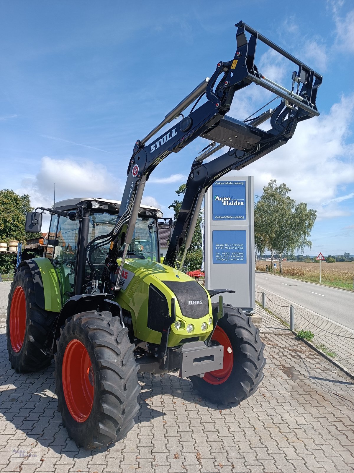 Traktor типа CLAAS Axos 340 CX, Gebrauchtmaschine в Moosthenning (Фотография 1)