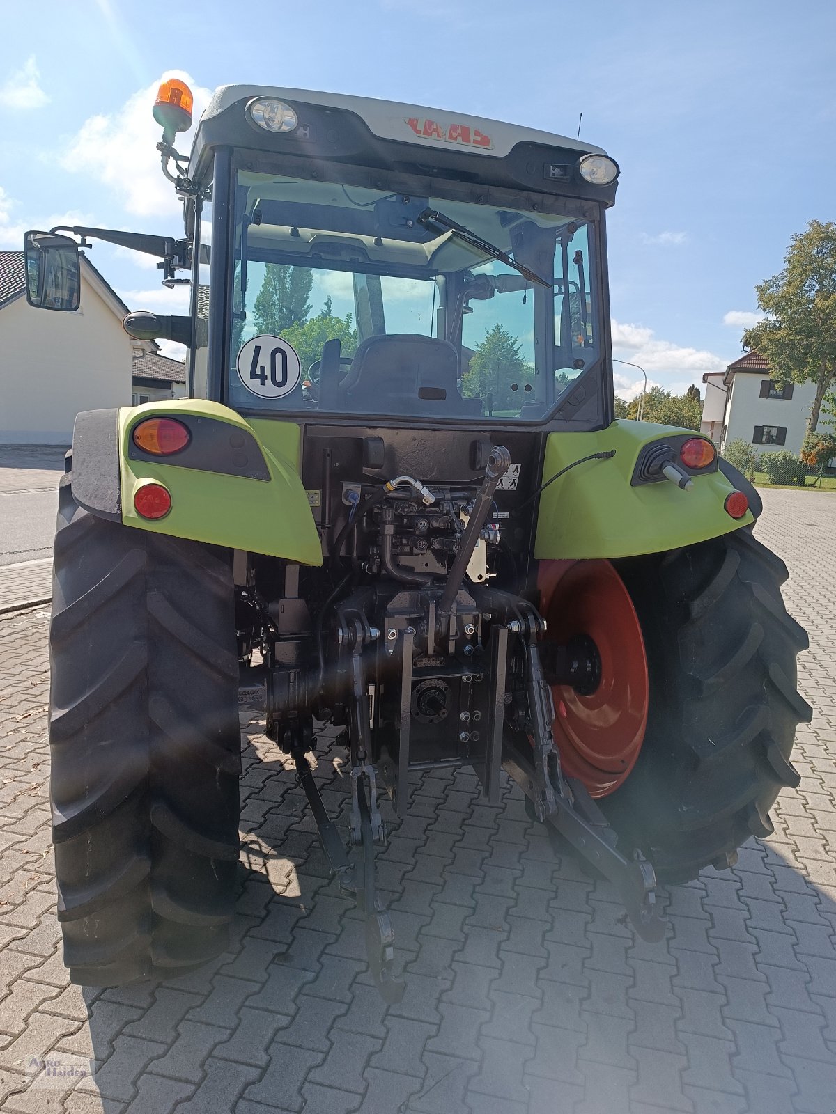 Traktor van het type CLAAS Axos 340 CX, Gebrauchtmaschine in Moosthenning (Foto 9)