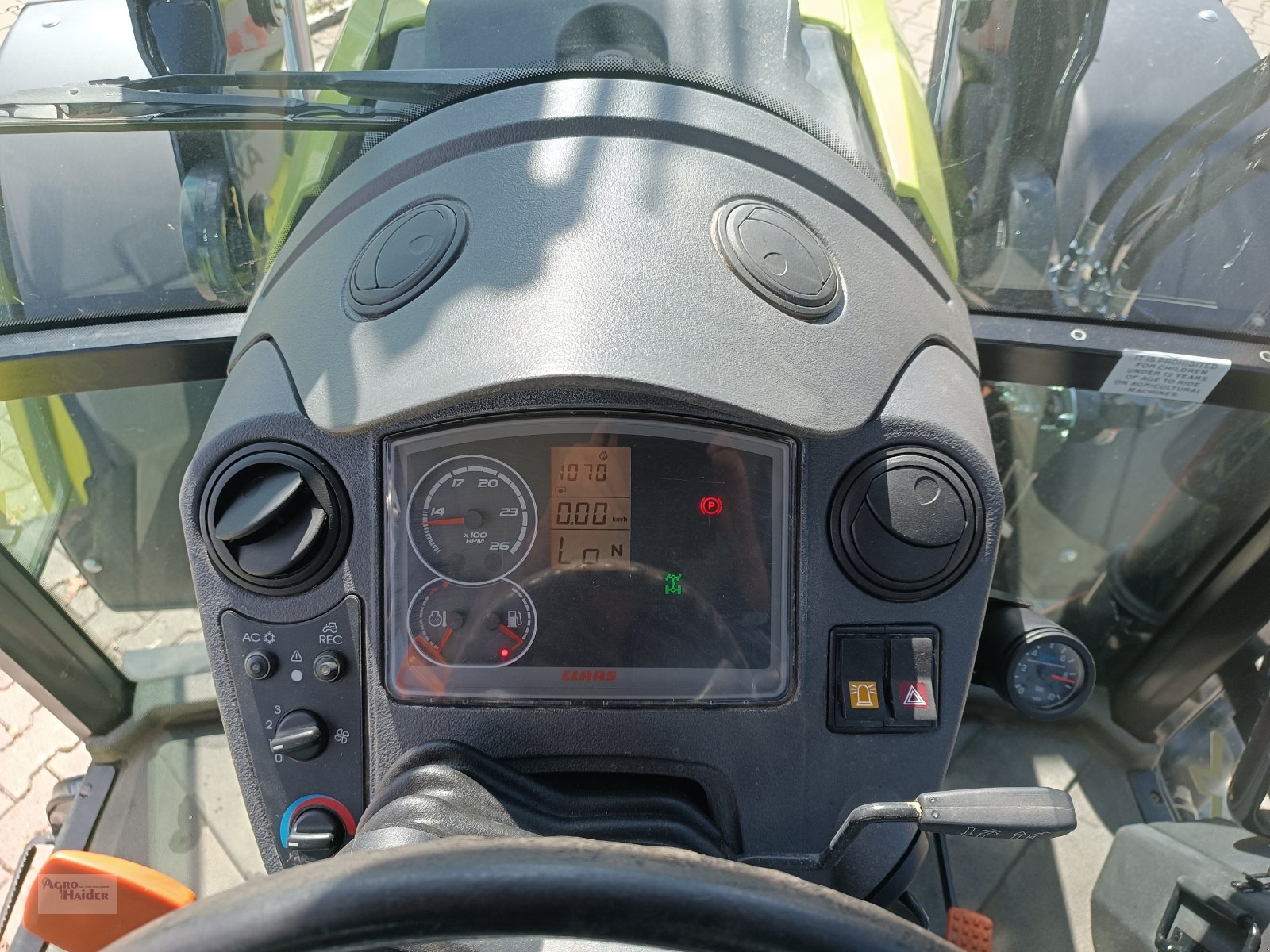 Traktor a típus CLAAS Axos 340 CX, Gebrauchtmaschine ekkor: Moosthenning (Kép 10)