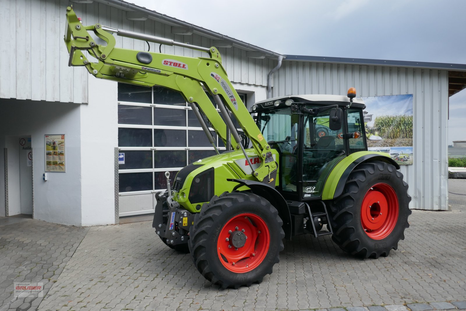 Traktor van het type CLAAS Axos 340 CX, Gebrauchtmaschine in Dorfen (Foto 1)