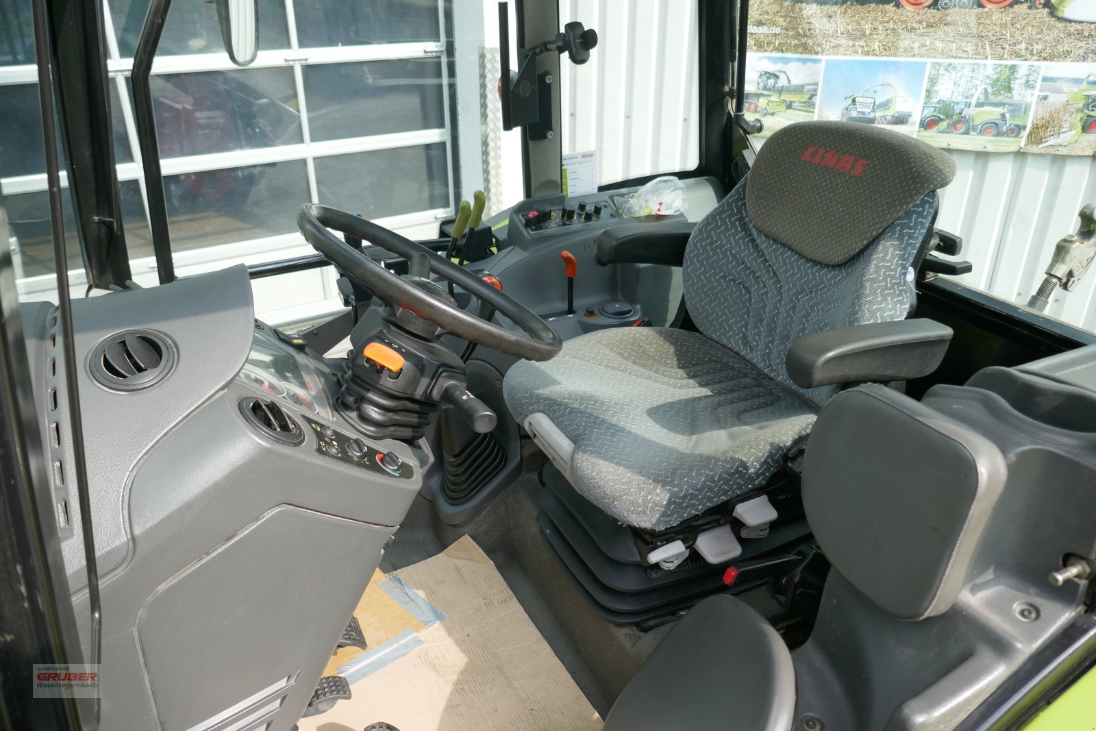 Traktor del tipo CLAAS Axos 340 CX, Gebrauchtmaschine en Dorfen (Imagen 10)