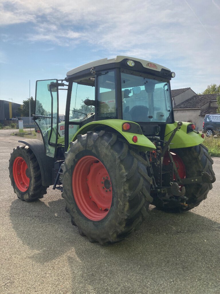 Traktor van het type CLAAS AXOS 340 CX, Gebrauchtmaschine in SAINT ANDIOL (Foto 3)