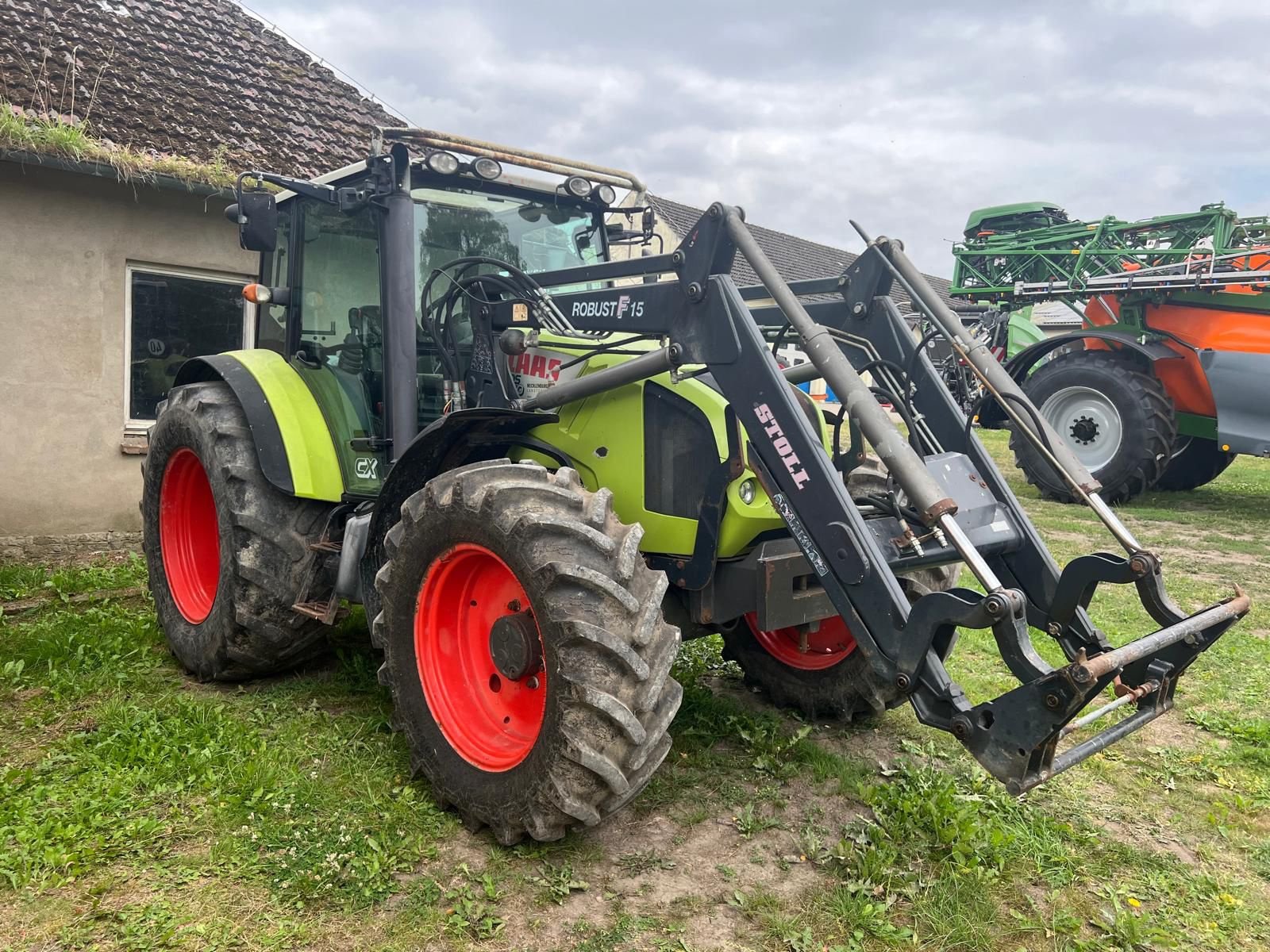 Traktor a típus CLAAS Axos 340, Gebrauchtmaschine ekkor: Thürkow (Kép 1)