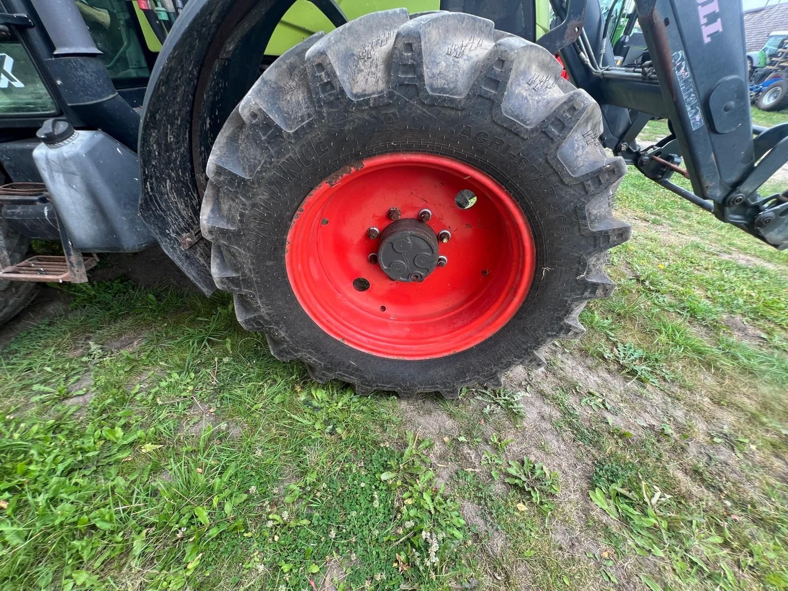 Traktor del tipo CLAAS Axos 340, Gebrauchtmaschine In Thürkow (Immagine 7)