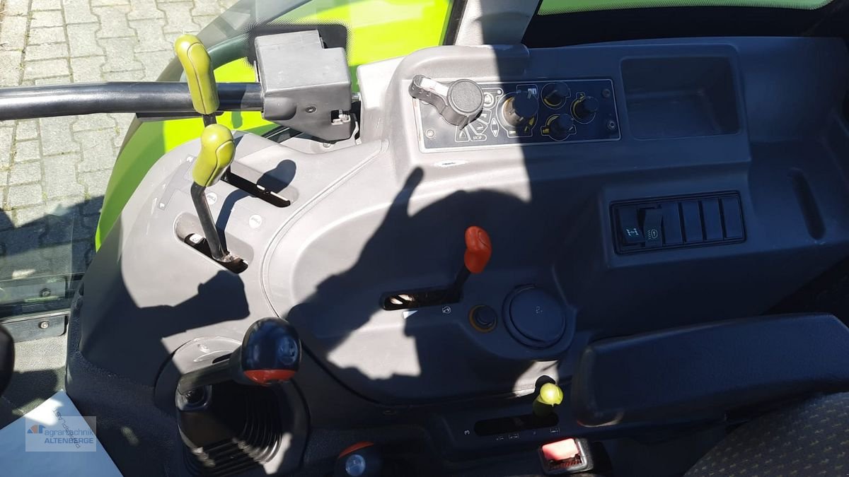 Traktor van het type CLAAS Axos 340, Gebrauchtmaschine in Altenberge (Foto 7)