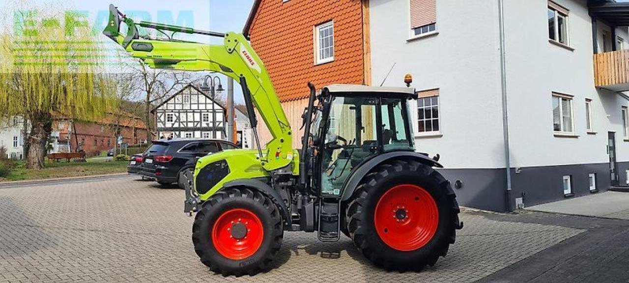 Traktor des Typs CLAAS axos 40 advanced, Gebrauchtmaschine in WALDKAPPEL-BISCHHAUSEN (Bild 3)