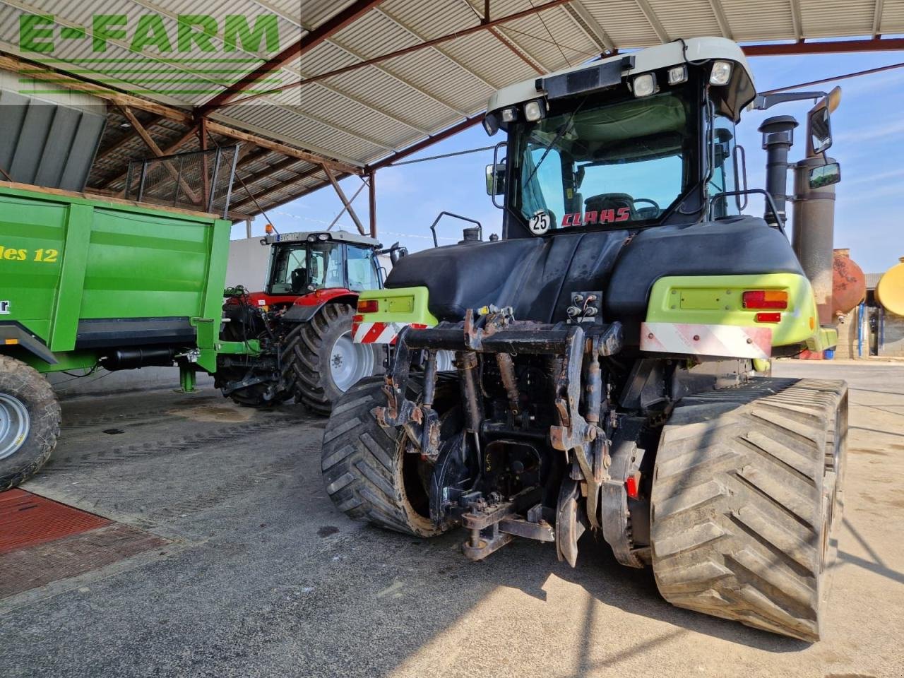 Traktor of the type CLAAS Cat Challenger 75E, Gebrauchtmaschine in Hamburg (Picture 2)