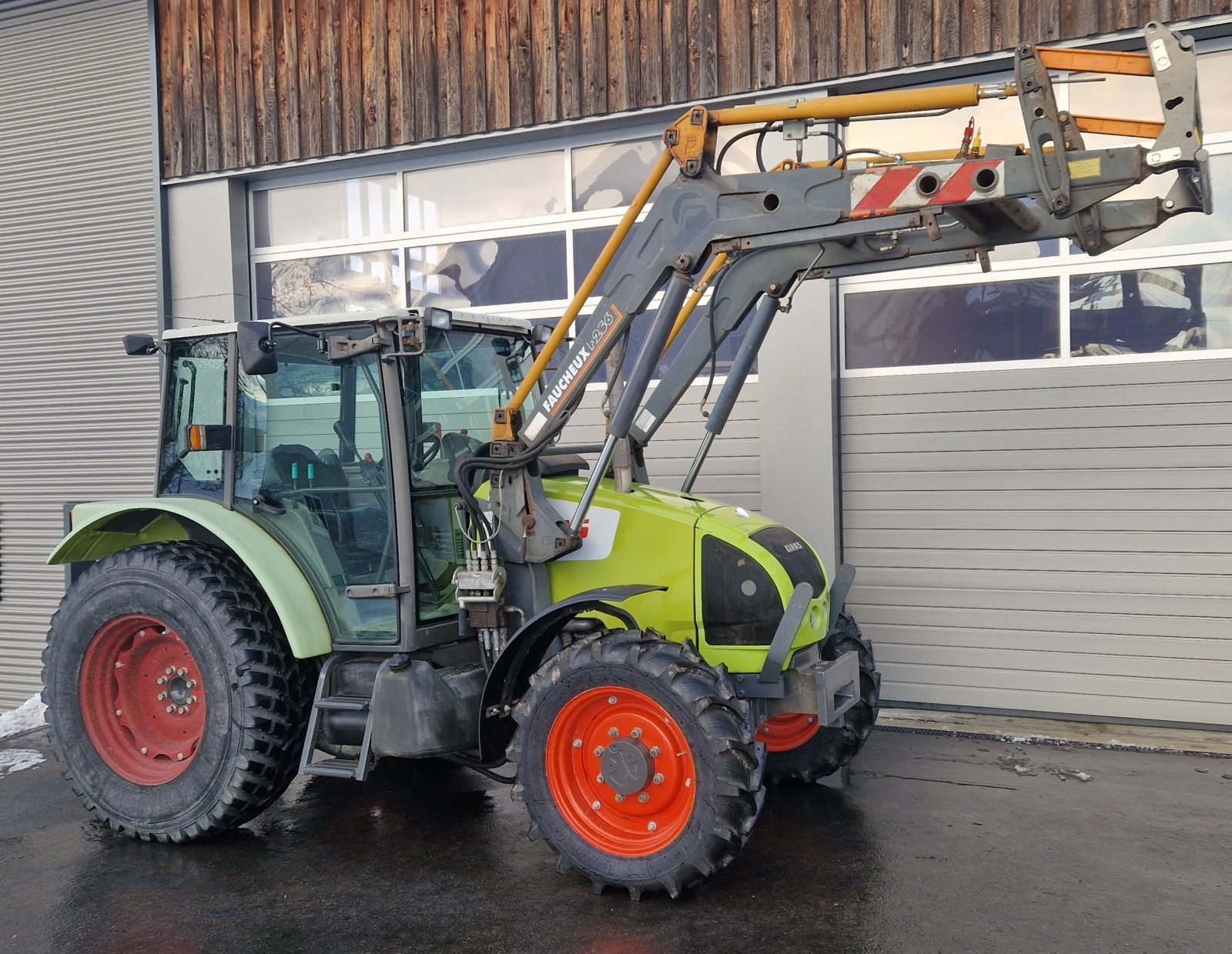 Traktor от тип CLAAS Celtis 426 RC, Gebrauchtmaschine в Neureichenau (Снимка 2)