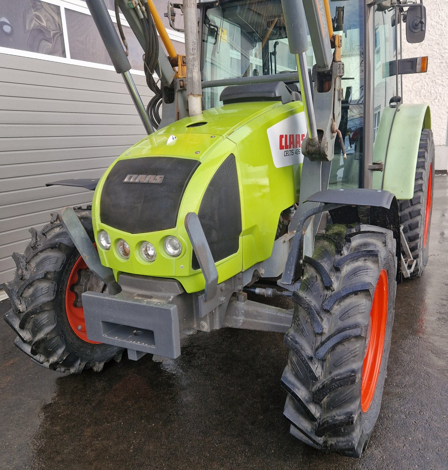 Traktor от тип CLAAS Celtis 426 RC, Gebrauchtmaschine в Neureichenau (Снимка 3)