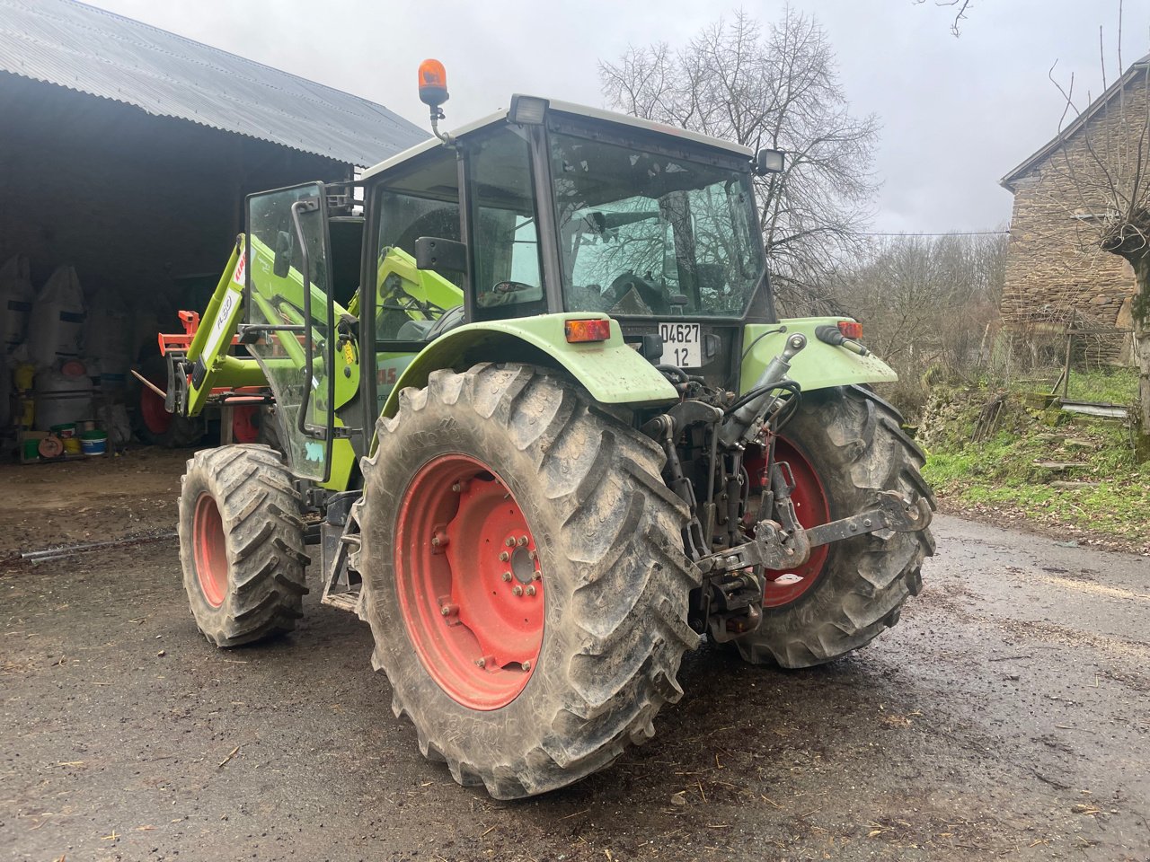 Traktor типа CLAAS CELTIS 426 RX PLUS, Gebrauchtmaschine в MORLHON LE HAUT (Фотография 5)