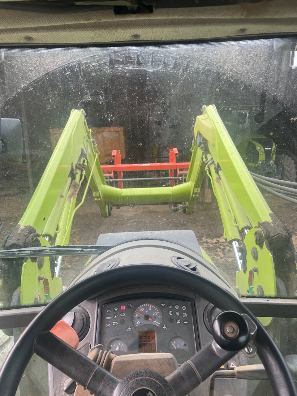 Traktor tipa CLAAS CELTIS 426 RX PLUS, Gebrauchtmaschine u MORLHON LE HAUT (Slika 10)