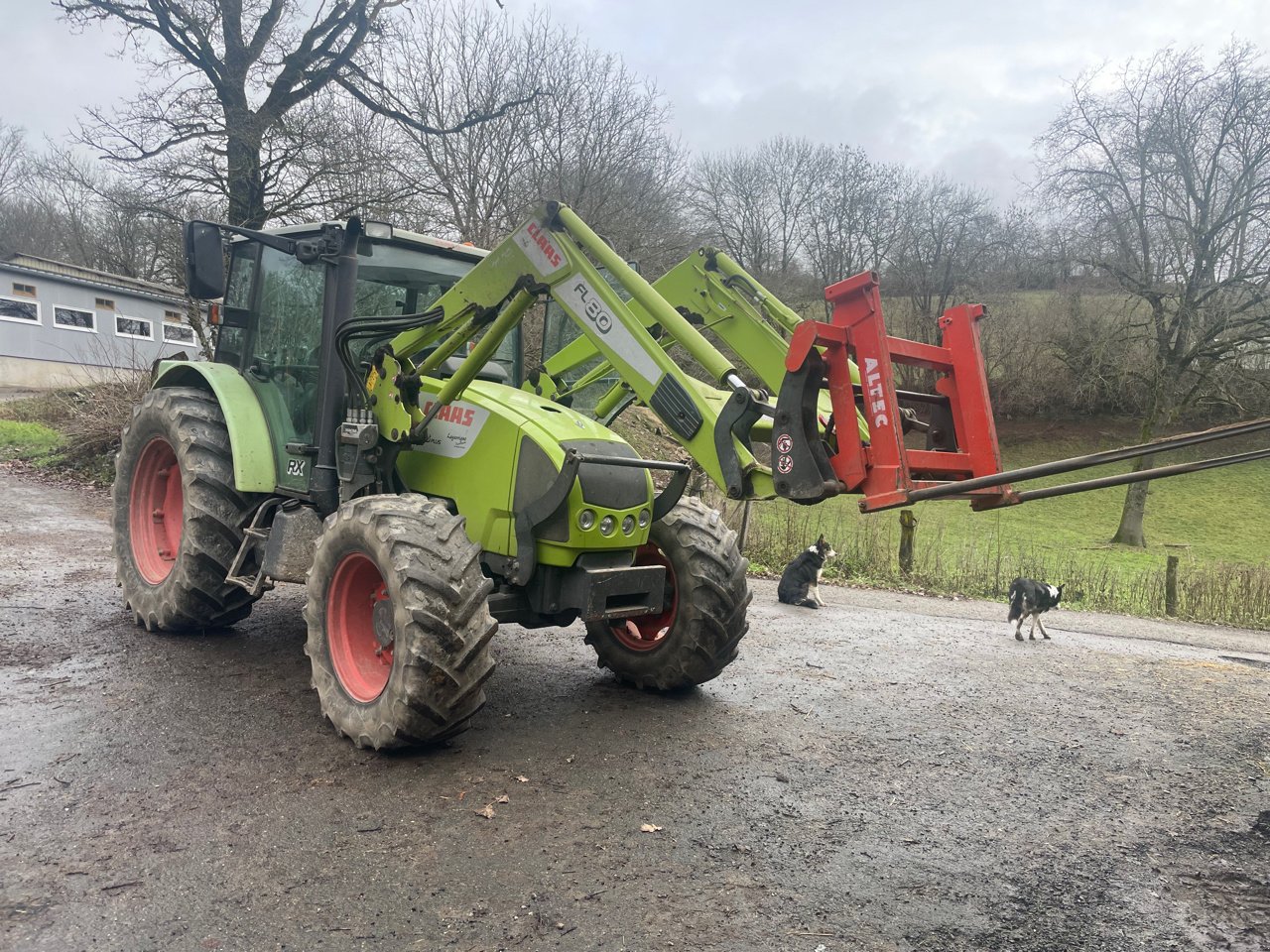 Traktor tip CLAAS CELTIS 426 RX PLUS, Gebrauchtmaschine in MORLHON LE HAUT (Poză 3)