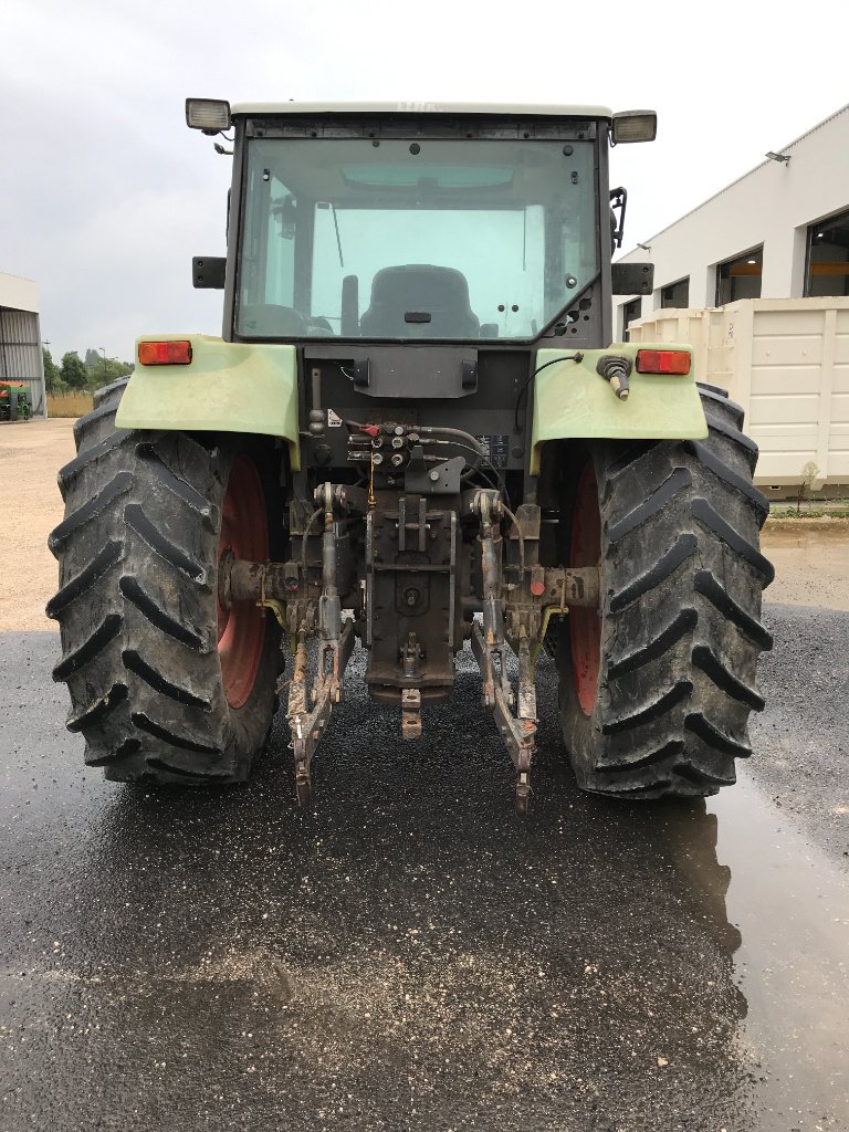 Traktor typu CLAAS CELTIS 456 RX, Gebrauchtmaschine w MORLHON LE HAUT (Zdjęcie 4)