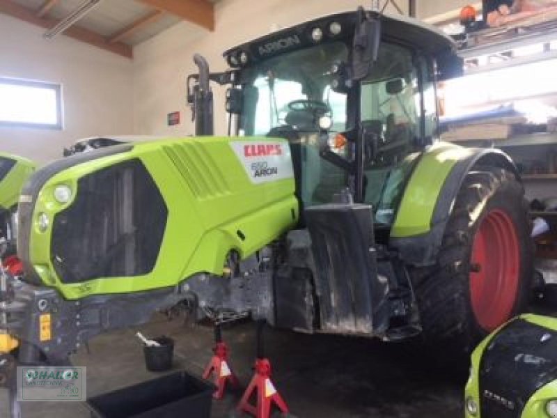 Traktor del tipo CLAAS Claas Arion 650 in Teilen aus Unfallschaden, Traktor ist demontiert, Gebrauchtmaschine en Geiselhöring (Imagen 1)