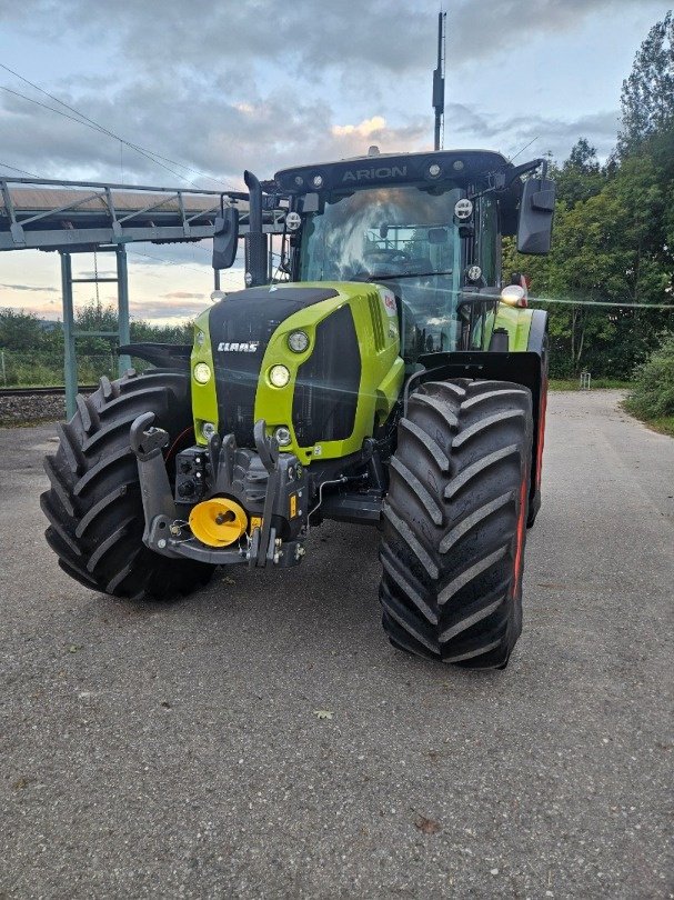 Traktor del tipo CLAAS Claas Arion 660 Cmatic Cebis, Ausstellungsmaschine In Domdidier (Immagine 4)