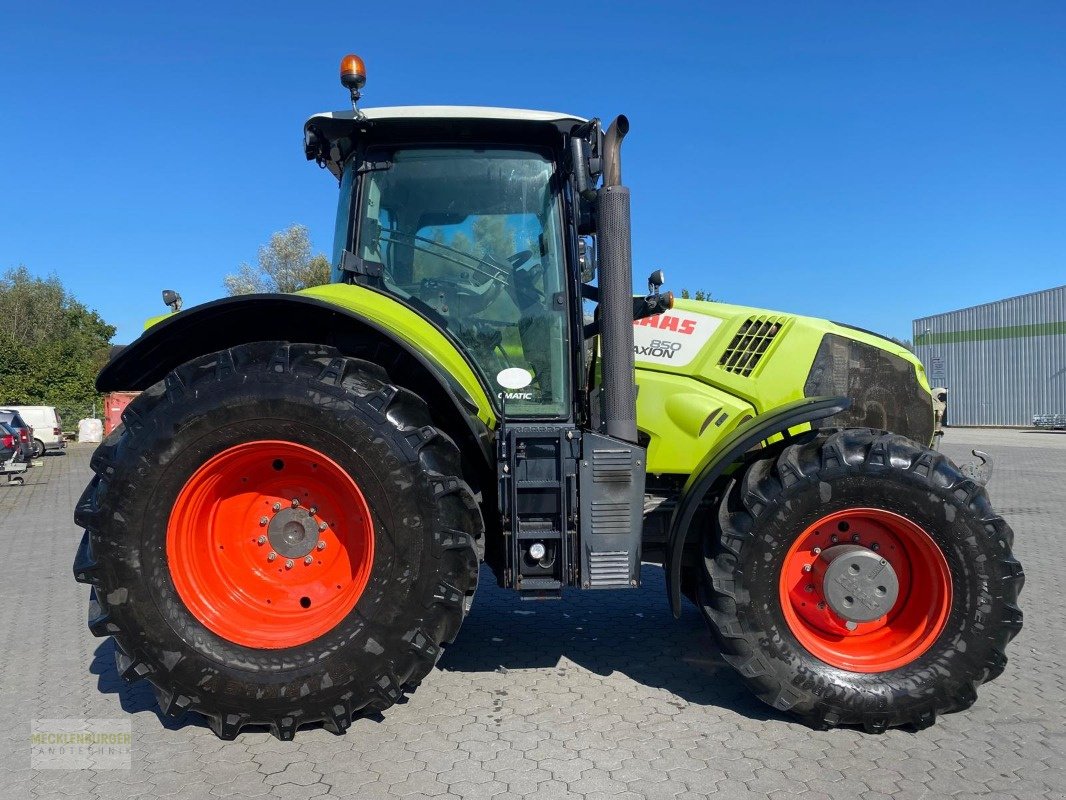 Traktor Türe ait CLAAS CLAAS AXION 850 Cmatic, Gebrauchtmaschine içinde Mühlengeez (resim 8)