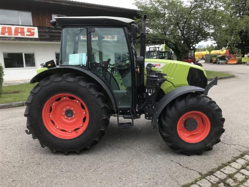 Traktor des Typs CLAAS ELIOS 210 ADVANCED, Gebrauchtmaschine in Grabenstätt-Erlstätt (Bild 2)