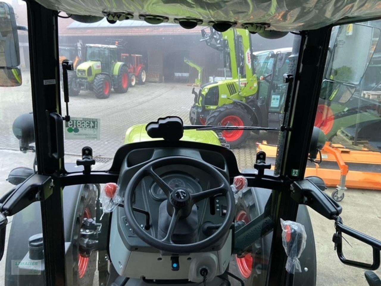 Traktor del tipo CLAAS Elios 210 auf Wunsch mit FL FH Beifahrersitz, Neumaschine en Geiselhöring (Imagen 9)