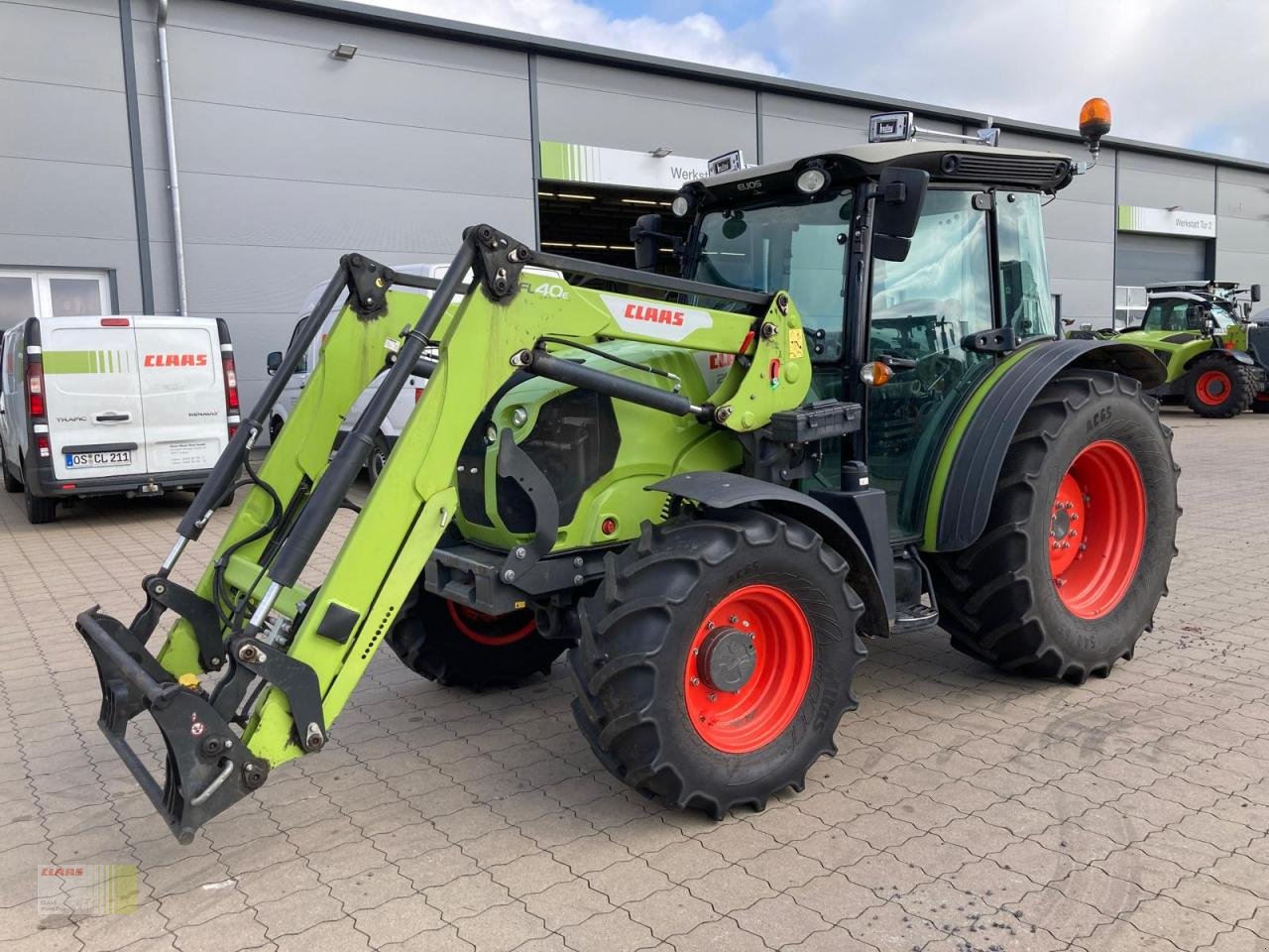 Traktor typu CLAAS ELIOS 210 CONCEPT, Frontlader FL 40 E, Kriechgang, Klima, Druckluft, nur 2.572 h !, Gebrauchtmaschine v Ankum (Obrázek 9)