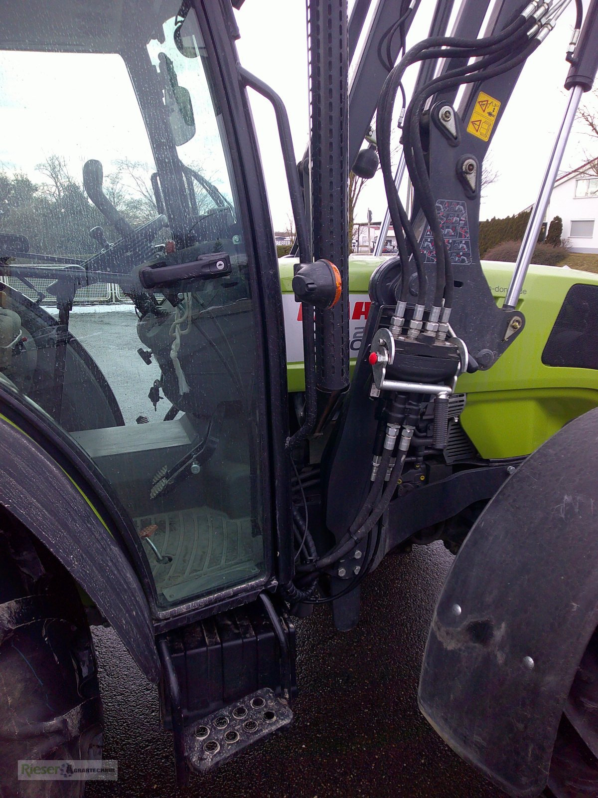 Traktor a típus CLAAS Elios 210 "Druckluftanlage, Frontkraftheber, Frontladeranbauteile", Gebrauchtmaschine ekkor: Nördlingen (Kép 14)