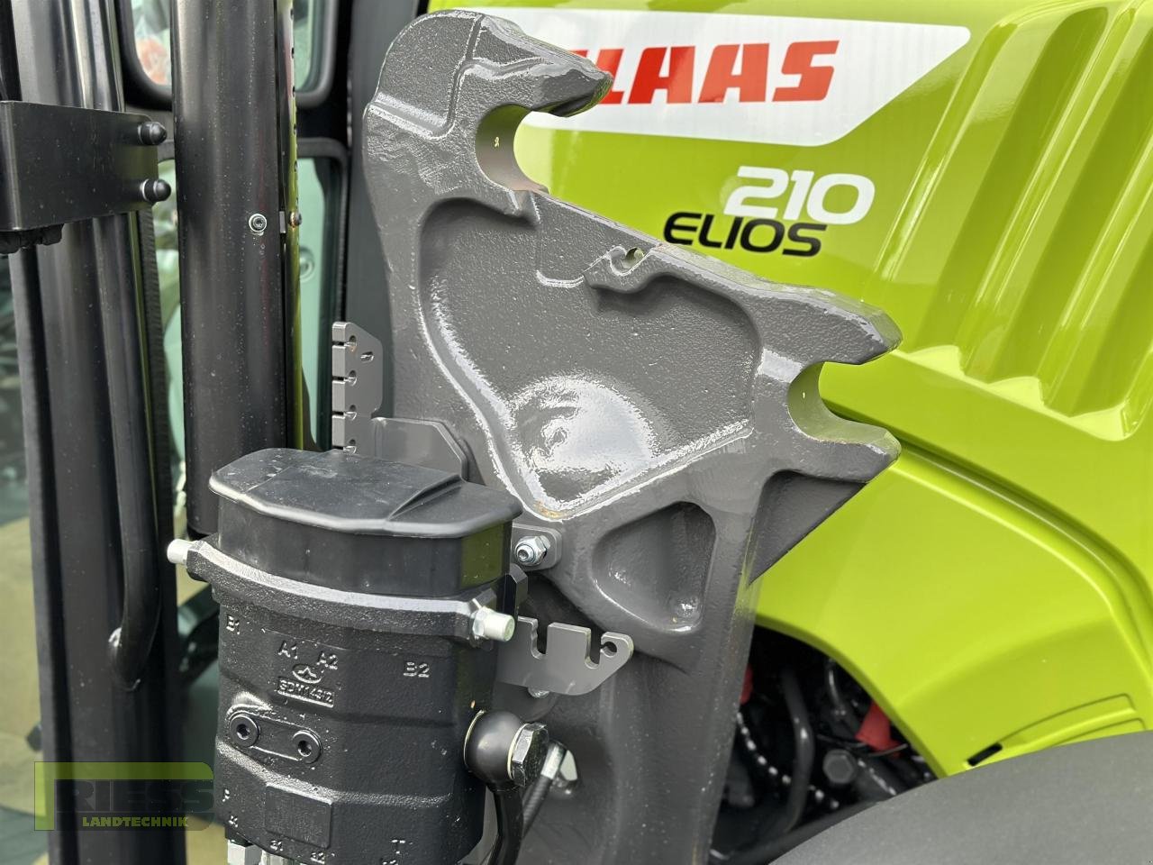 Traktor typu CLAAS ELIOS 210 Kabine Classic, Neumaschine v Homberg (Ohm) - Maulbach (Obrázok 12)