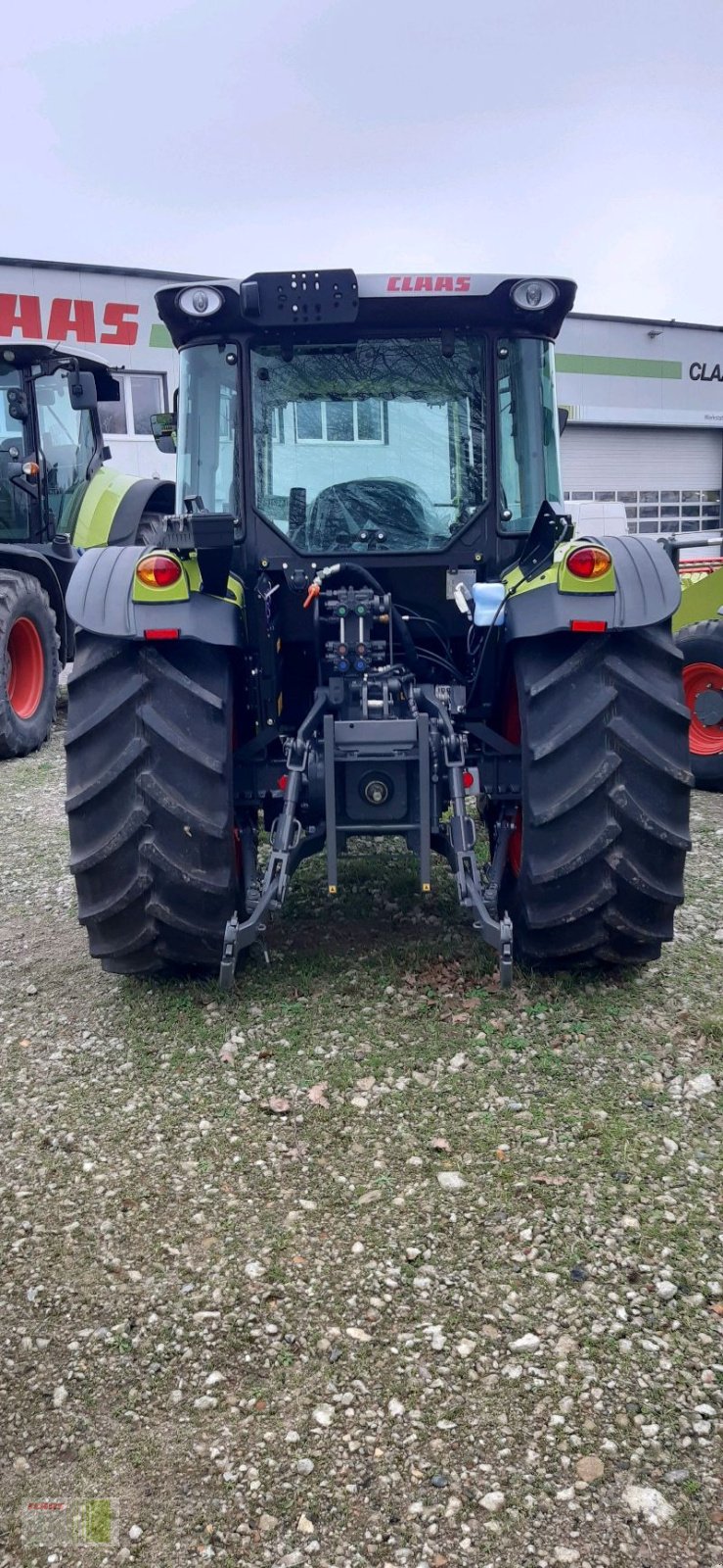 Traktor typu CLAAS ELIOS 210 mit CLAAS FL 40 E, Neumaschine v Schenefeld (Obrázok 3)