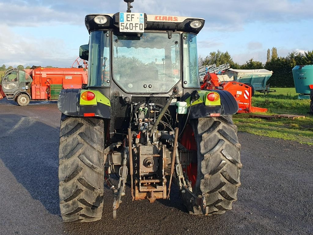 Traktor des Typs CLAAS ELIOS 210, Gebrauchtmaschine in DOMFRONT (Bild 3)