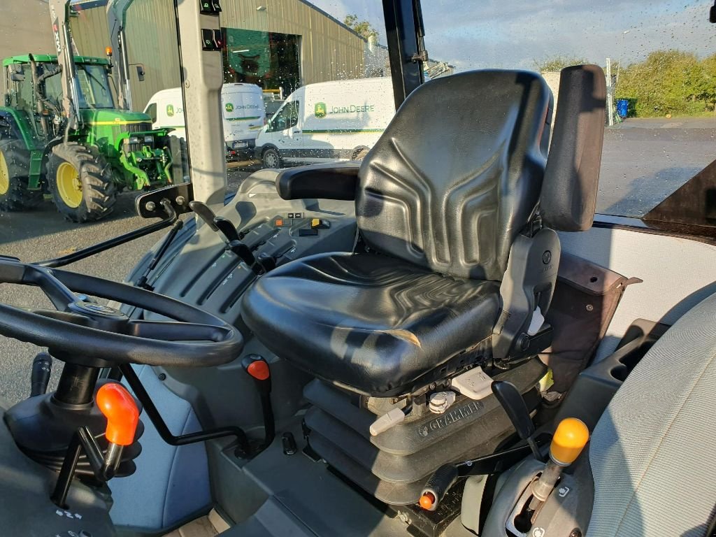 Traktor van het type CLAAS ELIOS 210, Gebrauchtmaschine in DOMFRONT (Foto 7)